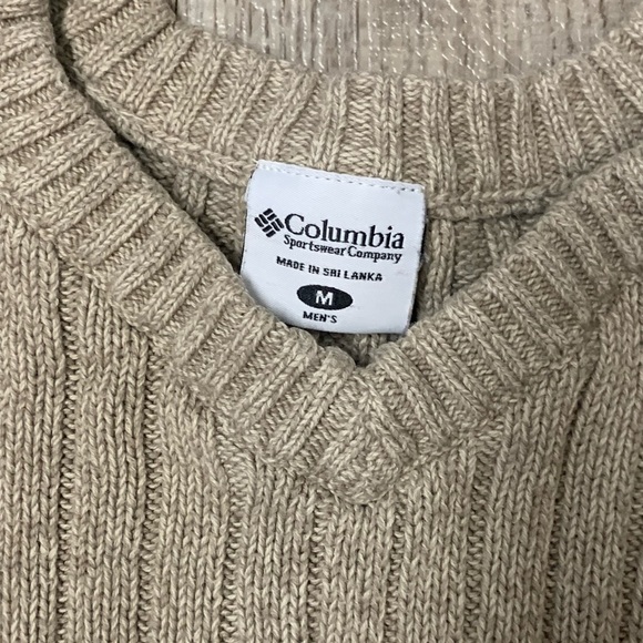 Men’s Columbia crewneck size medium 100% cotton tan color long sleeve - Picture 3 of 5